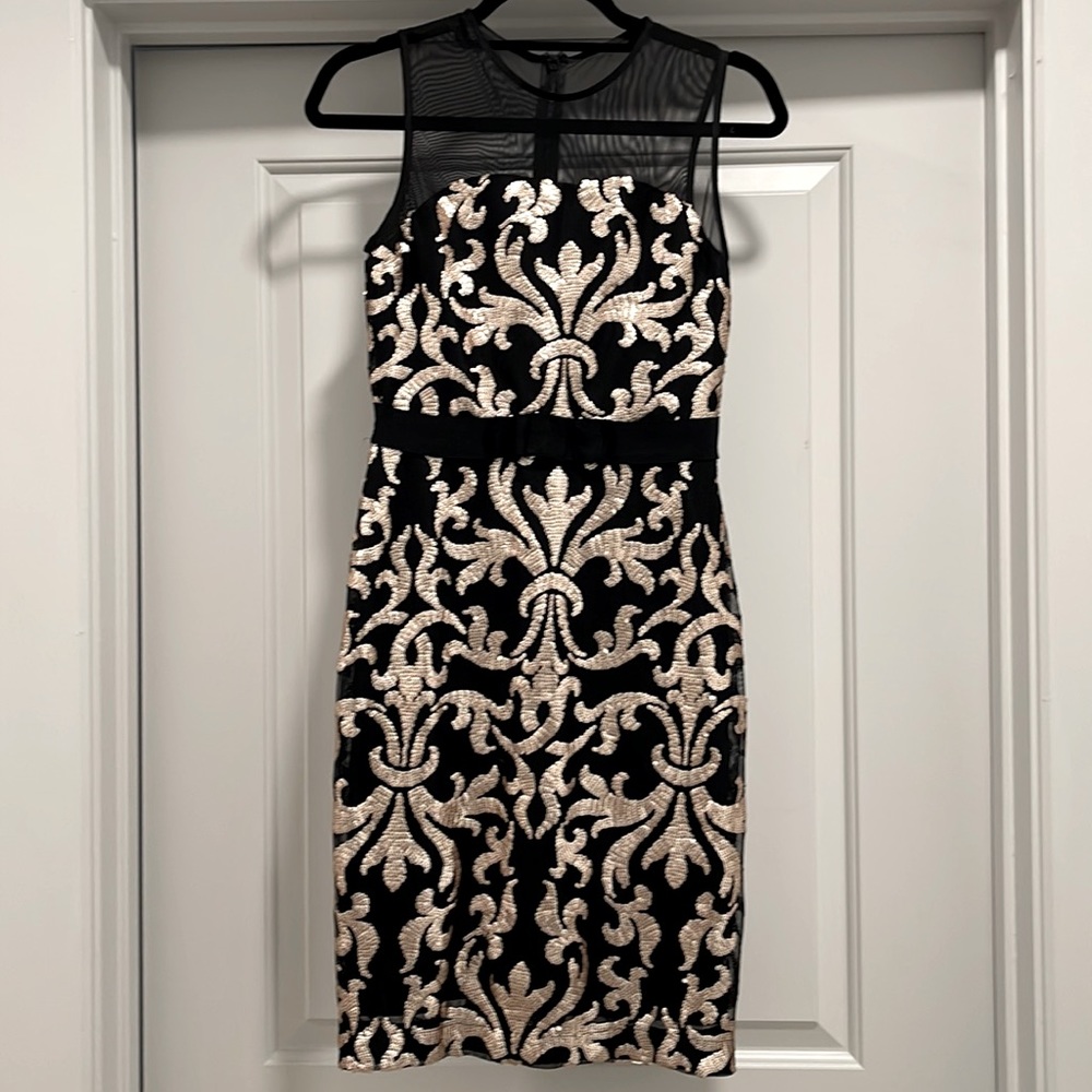 The Limited size 0 black and gold sequins sleeveless sheer overlay dress